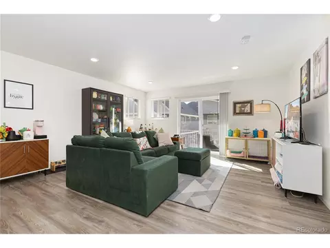 18637 E 53rd Dr, Denver, CO 80249 photo 7