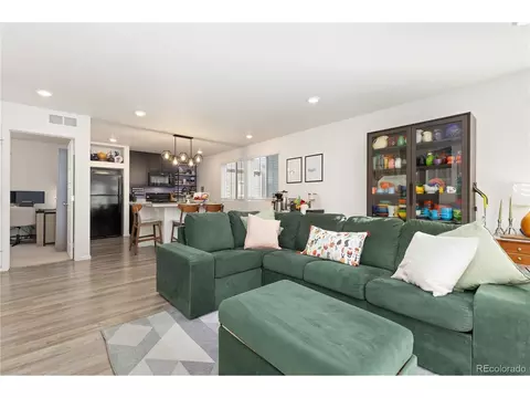 18637 E 53rd Dr, Denver, CO 80249 photo 8