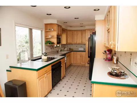 2205 Howard Pl, Boulder, CO 80305 photo 6