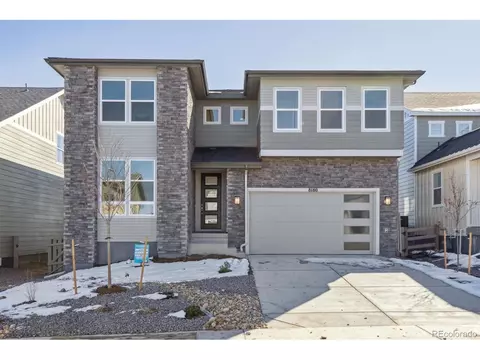 8180 Cokedale Cir, Littleton, CO 80125