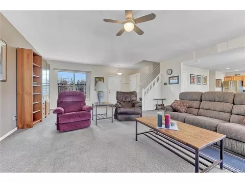 19027 E Ithaca Dr, Aurora, CO 80013 photo 4