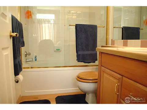 7465 Singing Hills Dr #E-203, Boulder, CO 80301 photo 14