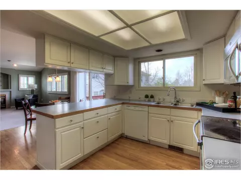 5383 Muirfield Ct, Boulder, CO 80301 photo 7