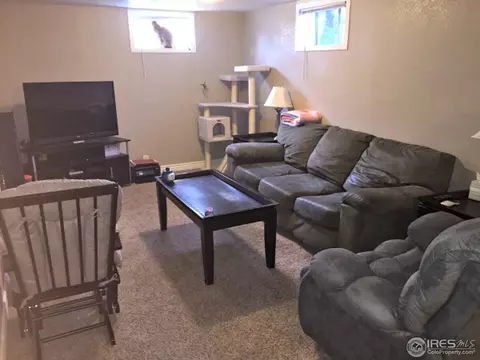 7433 Jay Ct, Arvada, CO 80003 photo 9