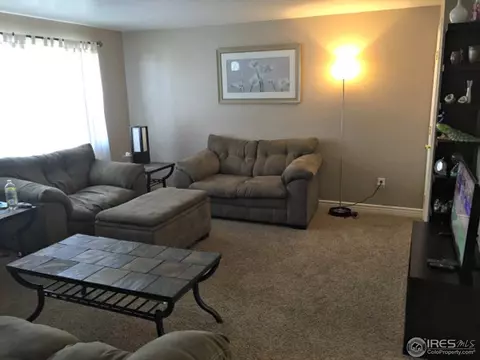 7433 Jay Ct, Arvada, CO 80003 photo 2