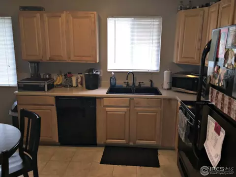 7433 Jay Ct, Arvada, CO 80003 photo 5
