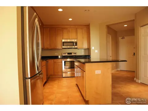 4875 S Monaco St #407, Denver, CO 80237 photo 7