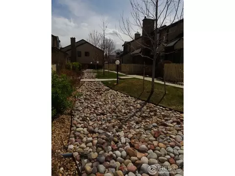 8762 Allison Dr #E, Arvada, CO 80005 photo 3