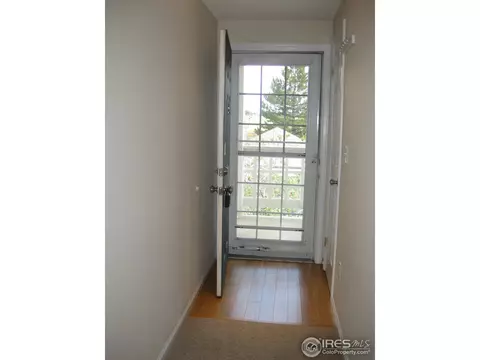 7450 Singing Hills Dr, Boulder, CO 80301 photo 2