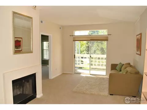 7450 Singing Hills Dr, Boulder, CO 80301 photo 4
