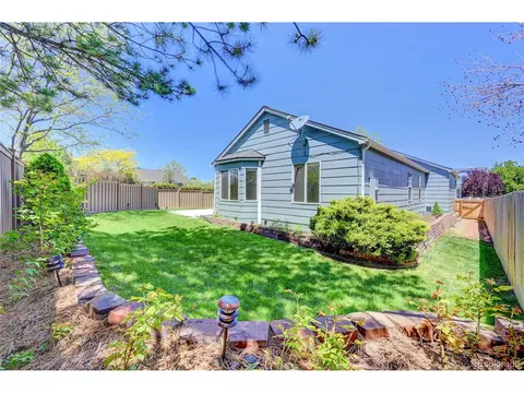 19058 E Ithaca Dr, Aurora, CO 80013 photo 4