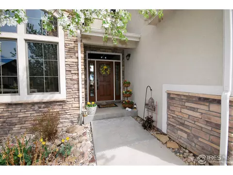 2040 Arroyo Ct, Windsor, CO 80550 photo 2