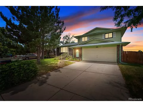 699 Nucla Way, Aurora, CO 80011
