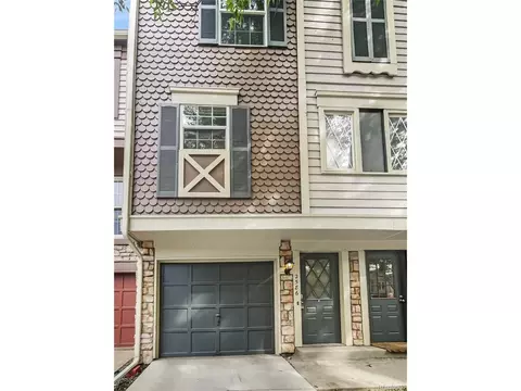 2586 E Nichols Cir, Centennial, CO 80122