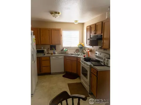 3422 Sheltered Harbor Dr, Evans, CO 80620 photo 6