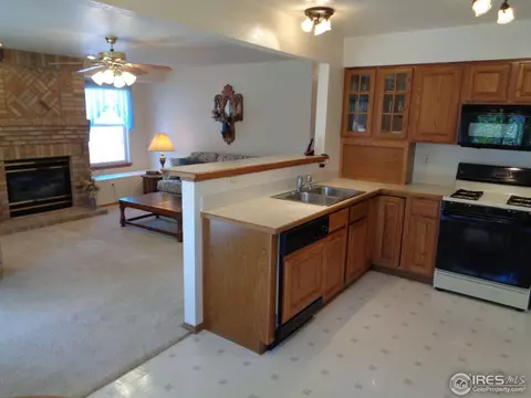 543 E 16th Ave, Longmont, CO 80504 photo 10