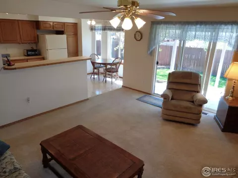 543 E 16th Ave, Longmont, CO 80504 photo 2