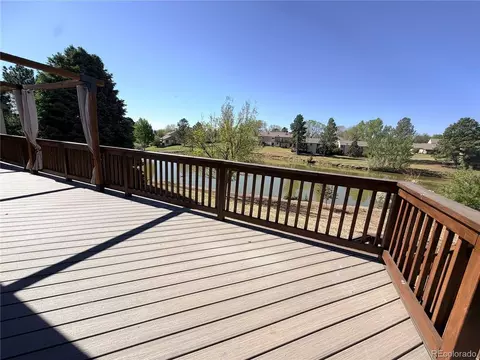4292 W Pondview Dr, Littleton, CO 80123