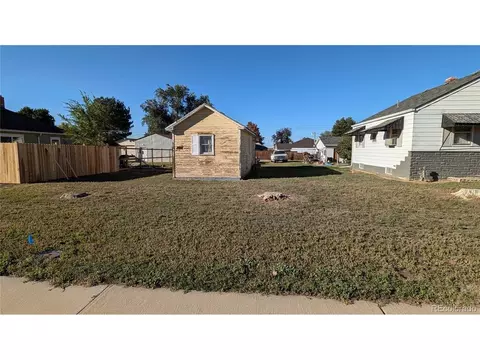 225 5th St, Dacono, CO 80514