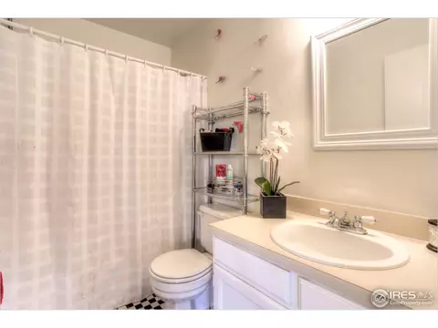 950 E 3rd Ave, Broomfield, CO 80020 photo 17
