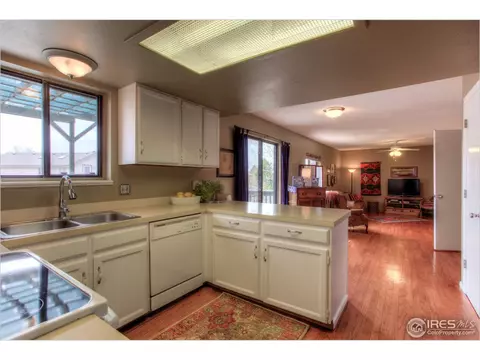 950 E 3rd Ave, Broomfield, CO 80020 photo 8