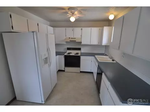329 45th Ave, Greeley, CO 80634 photo 4