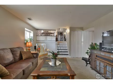 907 Harrison Dr, Lafayette, CO 80026 photo 11
