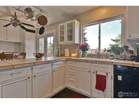 907 Harrison Dr, Lafayette, CO 80026 photo 8