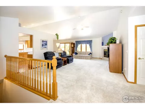 202 Sioux Dr, Berthoud, CO 80513 photo 2