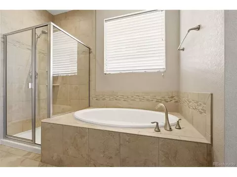Bath - 6969 E 123rd Pl, Thornton, CO 80602 photo 2 of 4