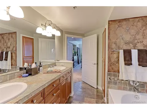 8100 E Union Ave #1106, Denver, CO 80237 photo 18