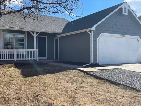 4826 Carson St, Denver, CO 80239 photo 25