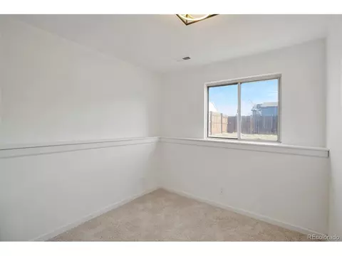 4826 Carson St, Denver, CO 80239 photo 19