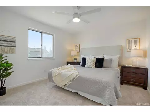 4826 Carson St, Denver, CO 80239 photo 11