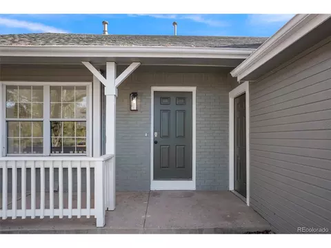 4826 Carson St, Denver, CO 80239 photo 3