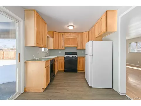 3611 Myrtle St, Evans, CO 80620 photo 4