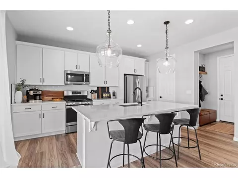 22033 E Stanford Dr, Aurora, CO 80015 photo 13
