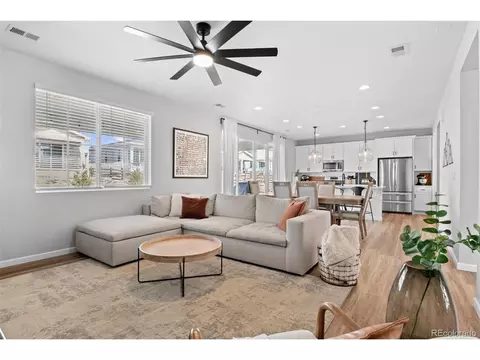 22033 E Stanford Dr, Aurora, CO 80015 photo 9