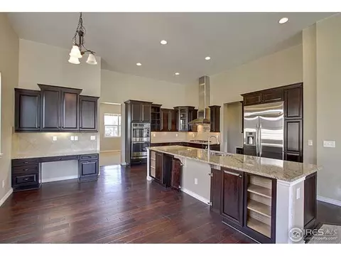 1834 E Seadrift Dr, Windsor, CO 80550 photo 2