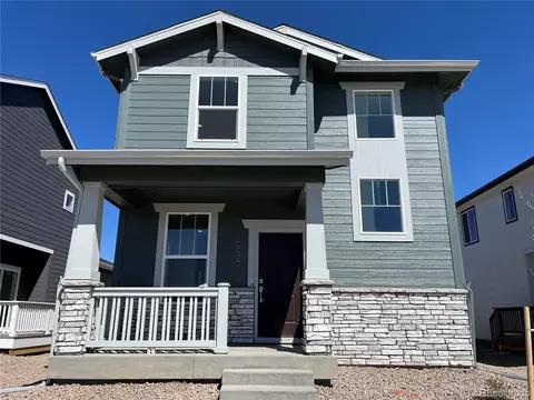 520 Cottonwood Ave, Bennett, CO 80102