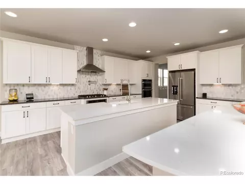 25596 E Alder Dr, Aurora, CO 80016 photo 2