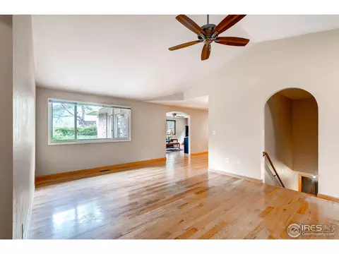 627 Munson Ct, Berthoud, CO 80513 photo 3