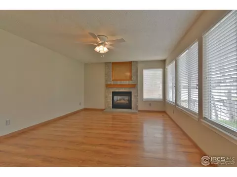 16427 E Hialeah Dr, Centennial, CO 80015 photo 11