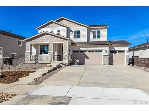 27555 E Byers Pl, Aurora, CO 80018 photo 2