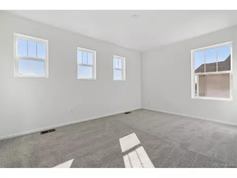 27555 E Byers Pl, Aurora, CO 80018 photo 17