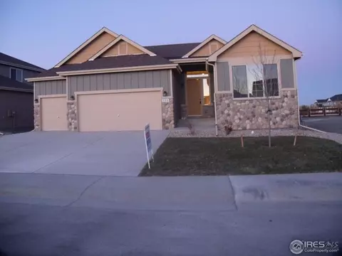11305 Charles St, Longmont, CO 80504 photo 2
