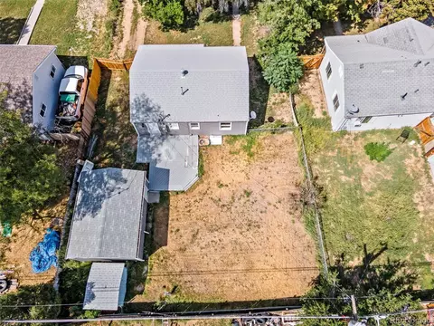 930 Macon St, Aurora, CO 80010 photo 25