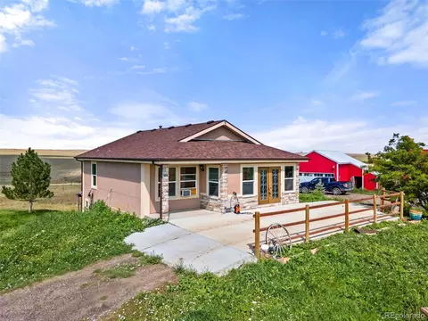 6903 S Kincaid St, Bennett, CO 80102