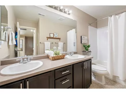 25403 E 2nd Ave, Aurora, CO 80018 photo 23
