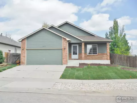 3022 39th Ave, Evans, CO 80620 photo 1